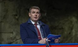 Aksel: Tunnilin ber sanniliga boð um, at nú gongur móti ljósari tíðum fyri Sandoynna